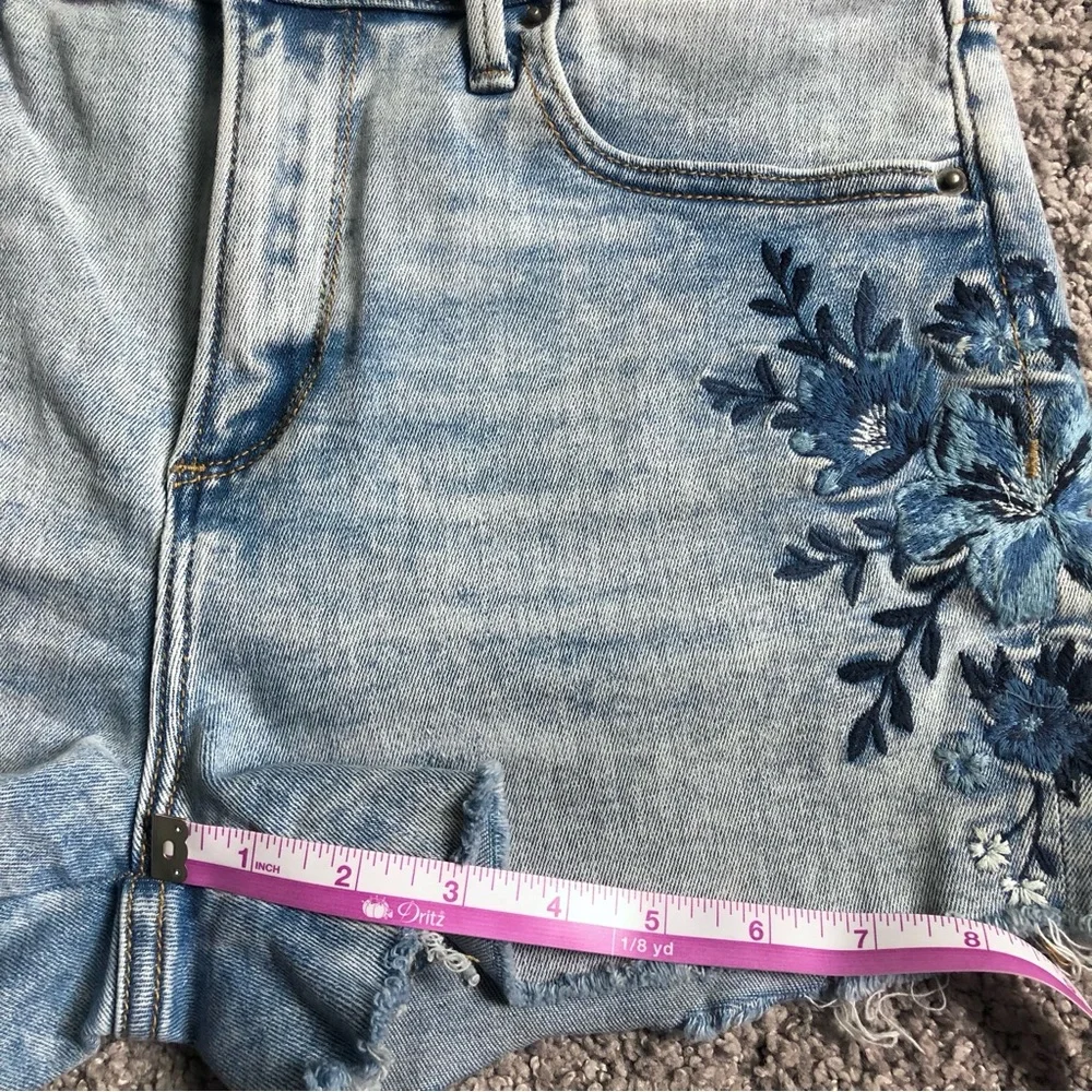 Driftwood Lulu Short in South Pacific 27